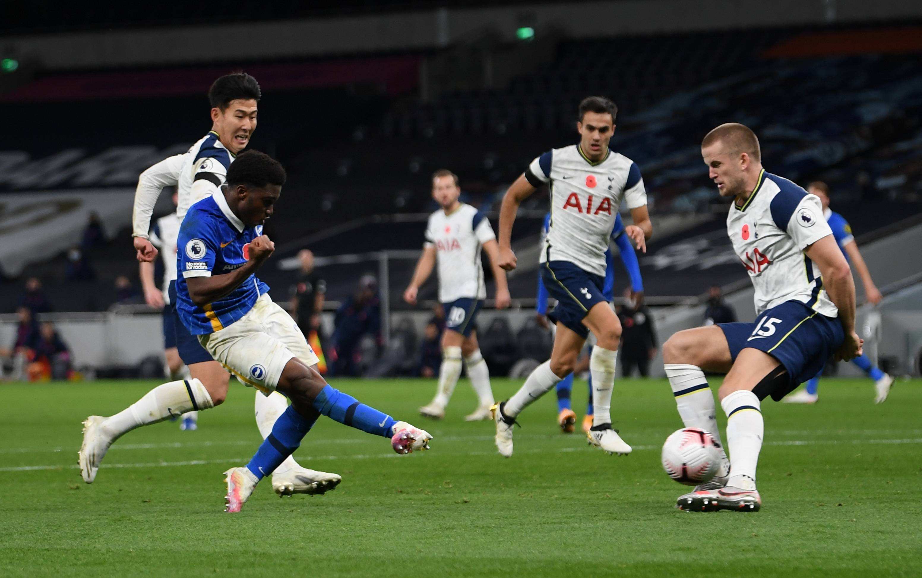 1-3爆冷输球！切尔西七场不败终结，利兹联保级希望大增