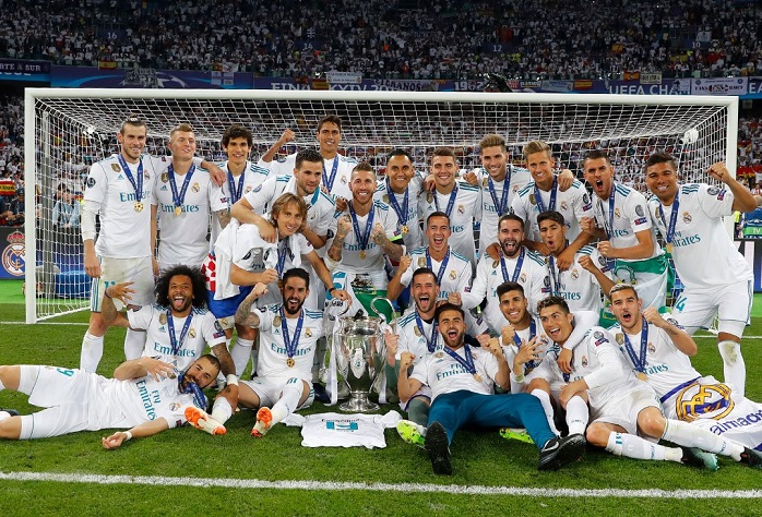 东体：足协曾考虑年初组织国足冬训，届时主教练也一并亮相（东体：足协曾计划在年初组织国足冬训，主教练将同期亮相）