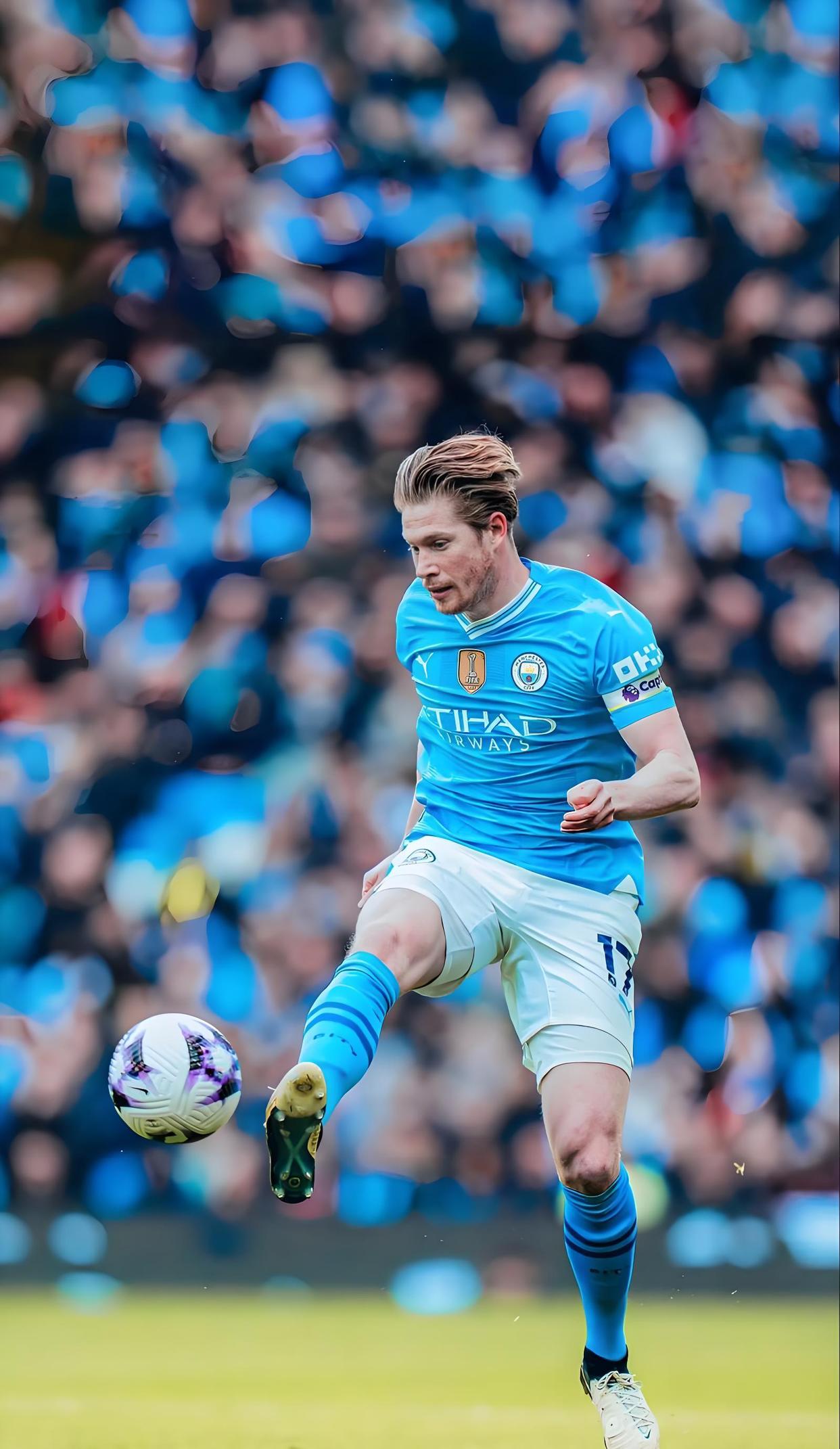 邮报：萨拉赫经纪人即将与利物浦体育总监会面谈萨拉赫未来（邮报：萨拉赫经纪人将与利物浦体育总监会晤，商议其未来去向）