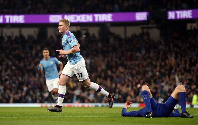 16岁103天，马利-萨蒙是英格兰俱乐部第3位欧冠出场的U16球员（年仅16岁103天，马利-萨蒙成为英格兰俱乐部第3位在欧冠亮相的U16球员）