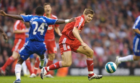 世欧预半场：内维斯双响，B费点射，葡萄牙5-1亚美尼亚（世欧预上半场：内维斯梅开二度，B费点射，葡萄牙5-1领先亚美尼亚）